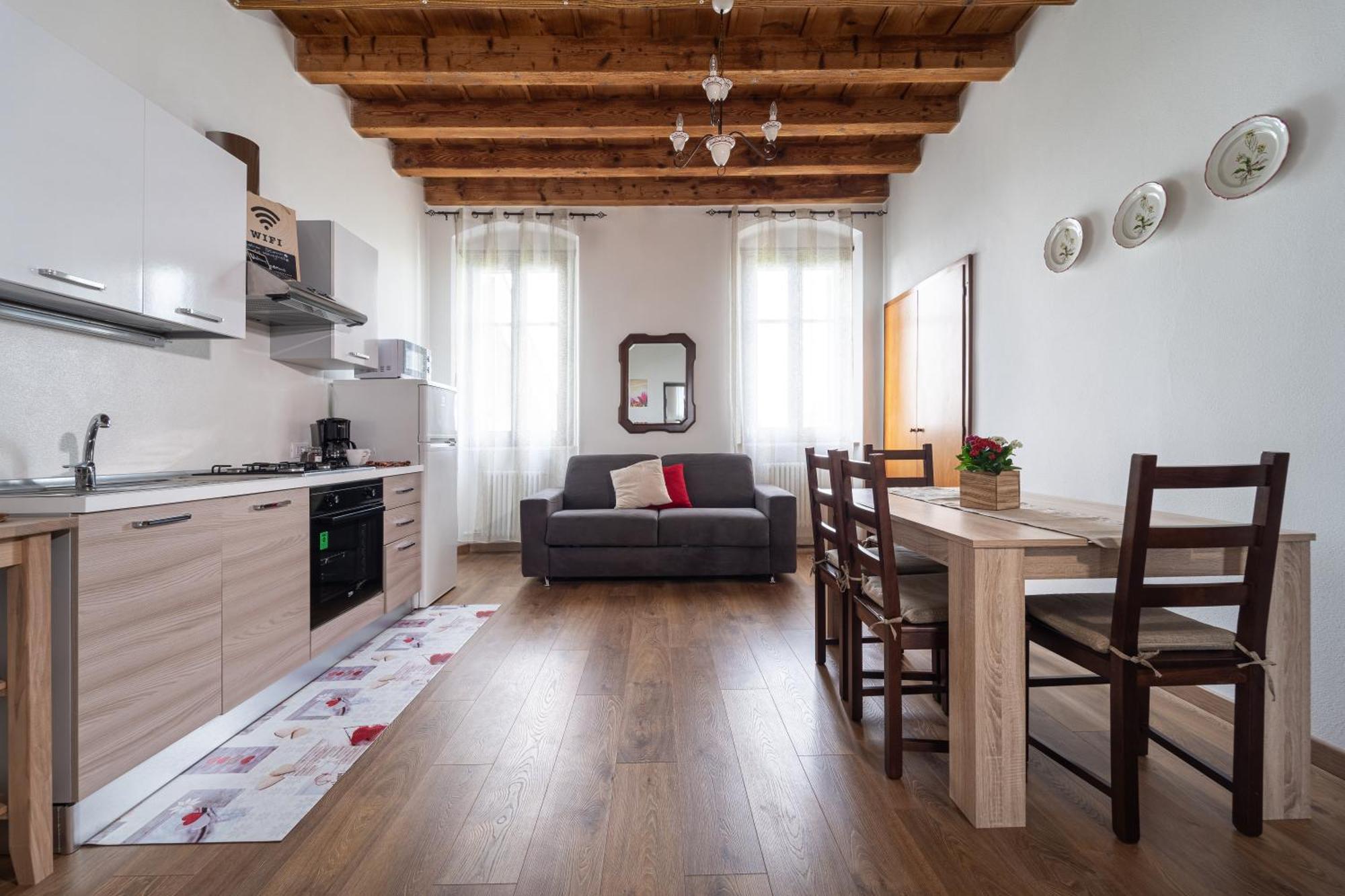 Holiday home Antico Stemma Corte Meneghella *