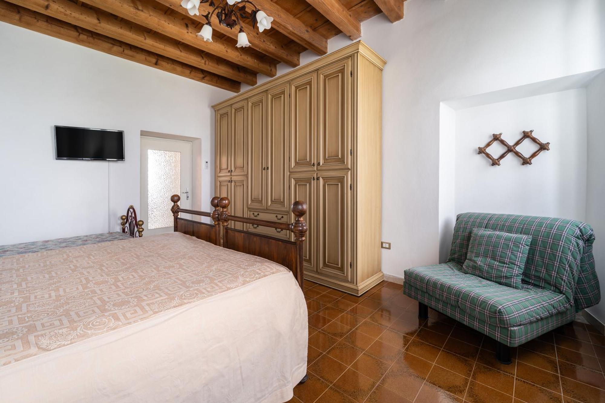 Holiday home Antico Stemma Corte Meneghella Monzambano