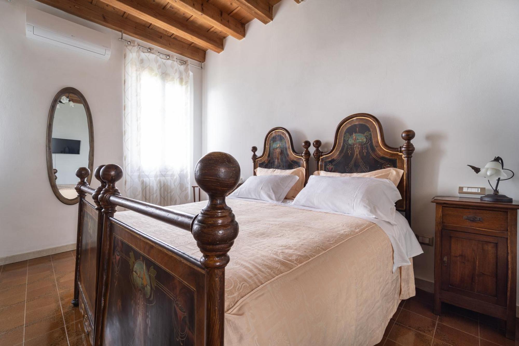 Holiday home Antico Stemma Corte Meneghella *