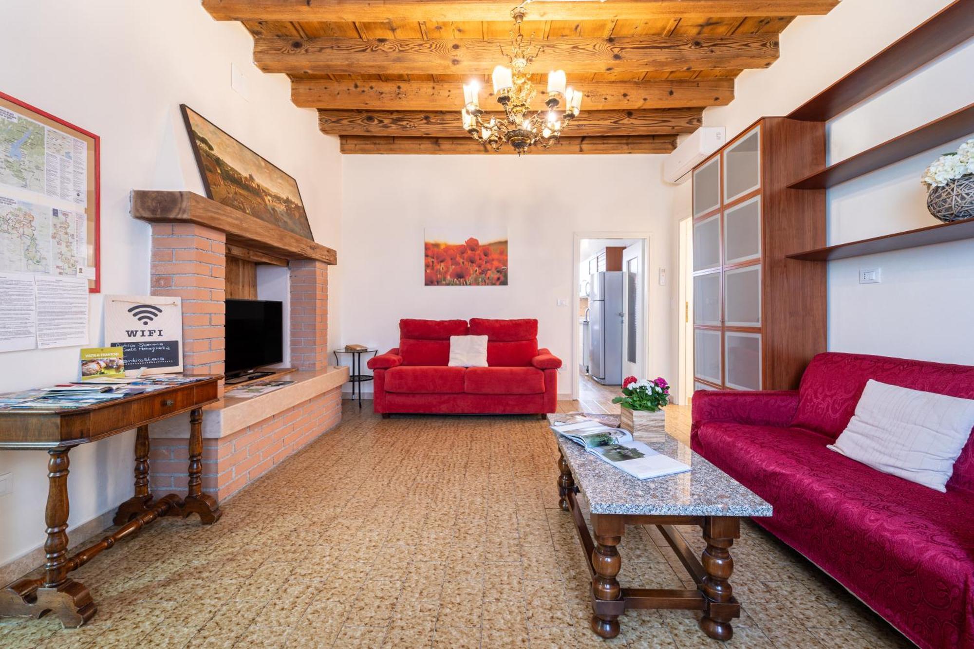 Holiday home Antico Stemma Corte Meneghella